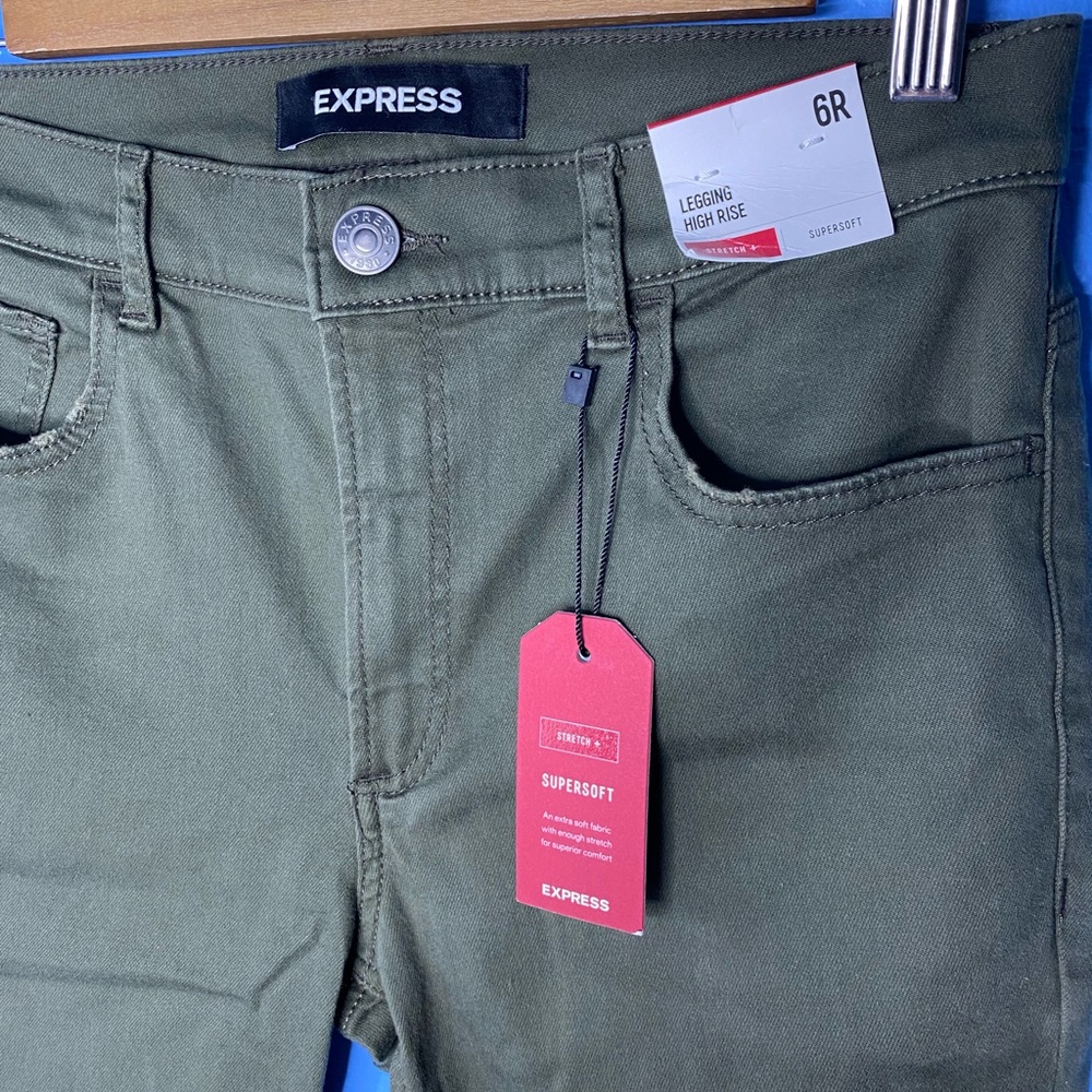 Express Green Distressed High Rise Legging - Picture 2 of 7